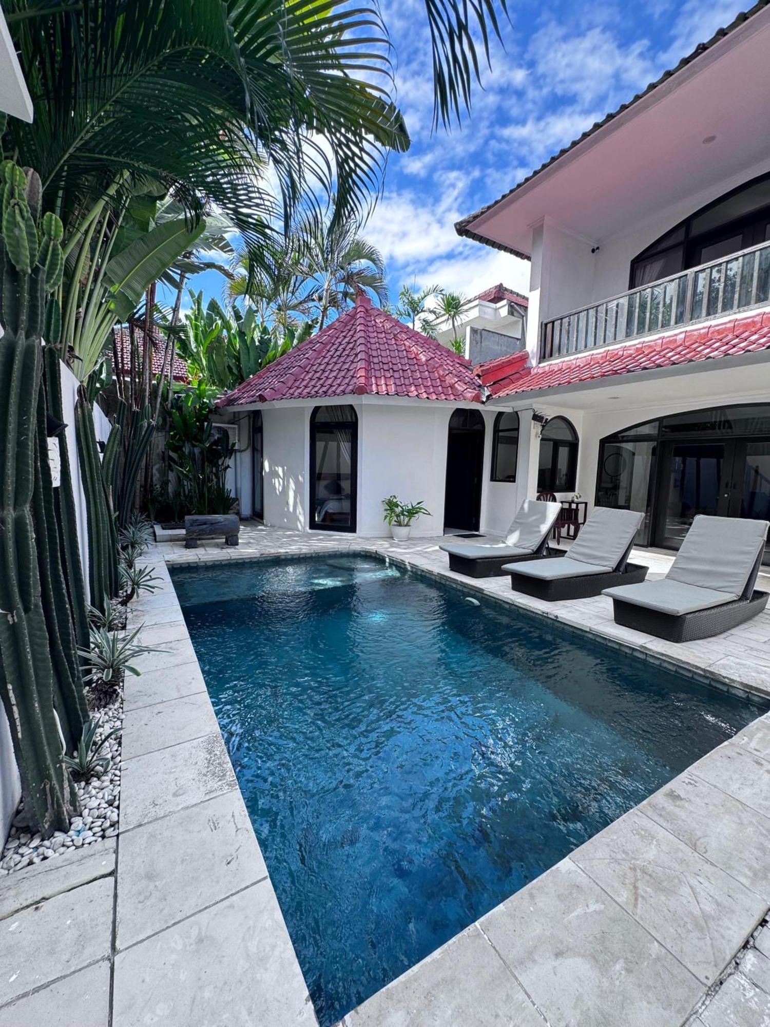 Lalita Villas Seminyak ภายนอก รูปภาพ